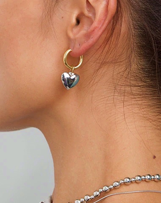 Protective Coating Jewelry to wear on sea pool trip