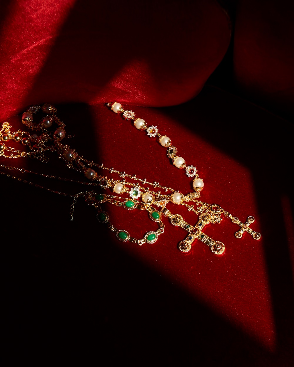 Jewelry Care and Cleaning Tips Mybeautygo Jewelry Expert Tips to Keep Your Favorite Jewelry Pieces Shine and Chic