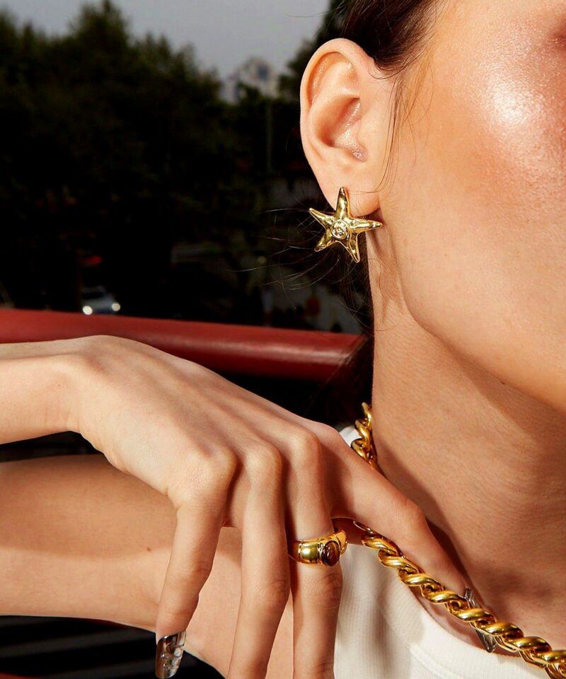 Starfish Stud Earrings in gold Summer seaside adventures jewelry